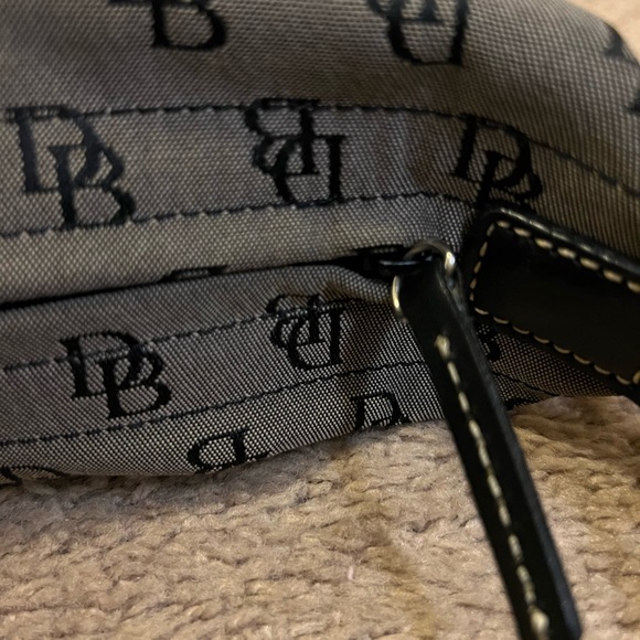 Dooney and Bourke vintage monogram purse - Picture 6 of 16